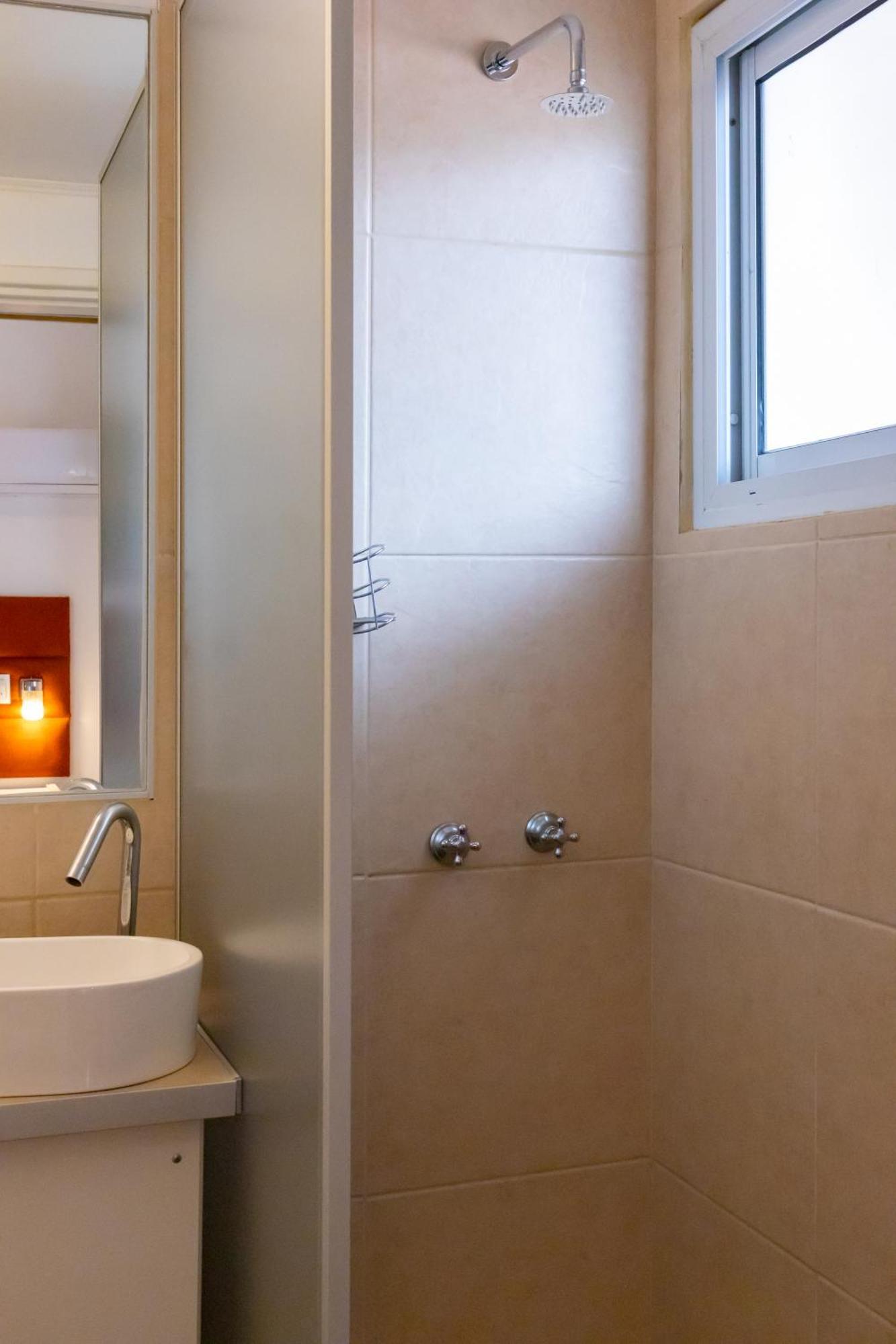 ויז'ה חנראל בלגרנו Hotel Edelweiss מראה חיצוני תמונה
