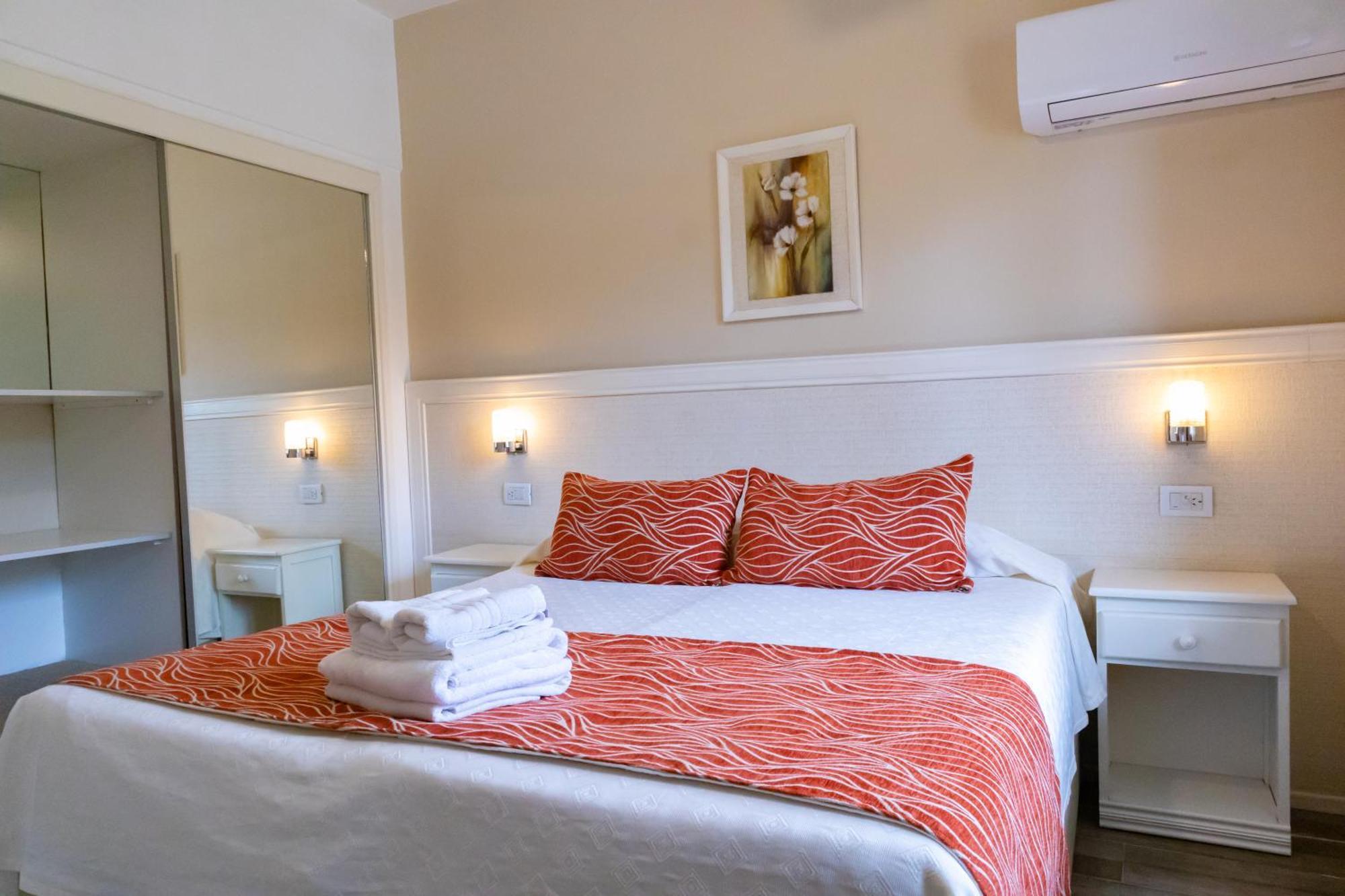 ויז'ה חנראל בלגרנו Hotel Edelweiss מראה חיצוני תמונה